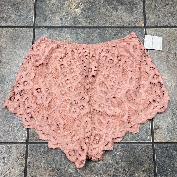 Free People Pants - NEW! Women’s Free People Intimately Pink Lace Shorts Size XS W/Tags